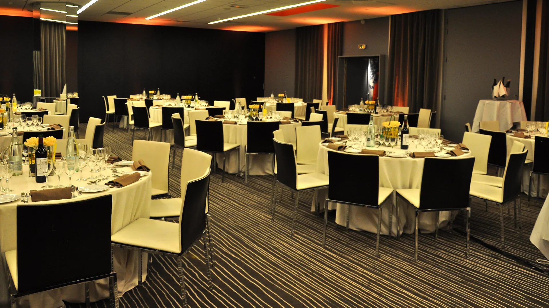 Hotel Intercontinental Champs Elysees Etoile By Ihg